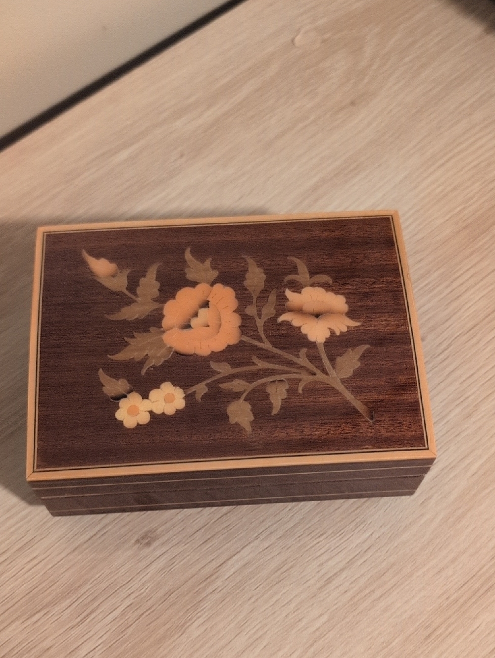 Vintage Italian Made Wood Inlay Floral Jewelry Music Box  Brown & Tan
